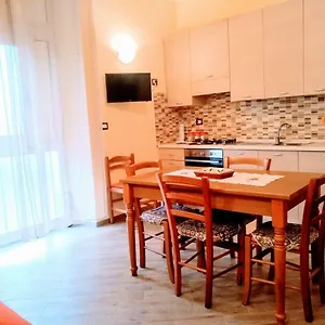 casa-dei-girasoli.taorminaitalyhotels.com/
